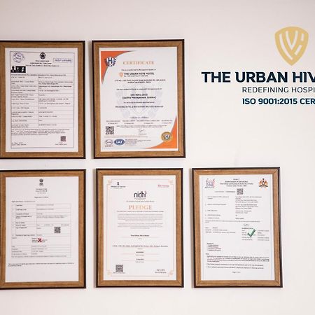 The Urban Hive Hotel Belgaum Esterno foto