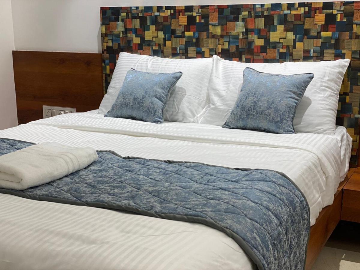 The Urban Hive Hotel Belgaum Esterno foto