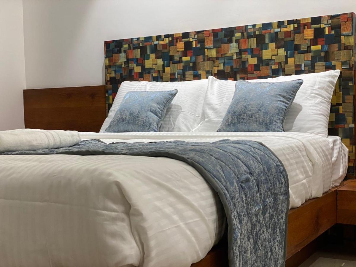 The Urban Hive Hotel Belgaum Esterno foto