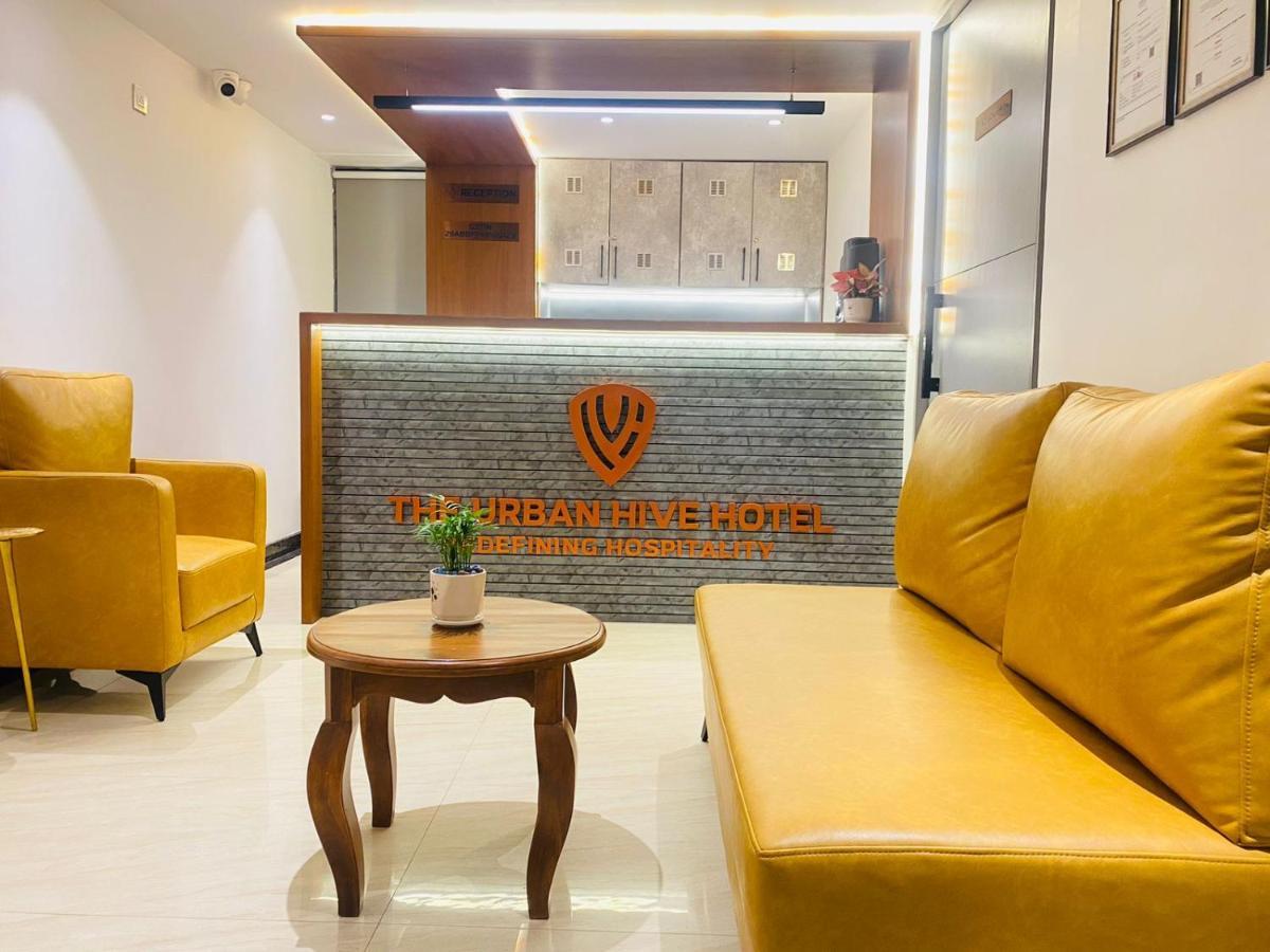 The Urban Hive Hotel Belgaum Esterno foto