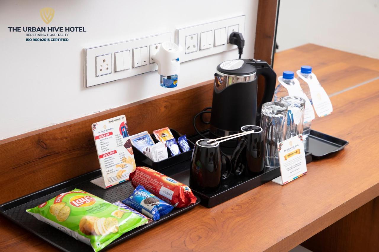 The Urban Hive Hotel Belgaum Esterno foto